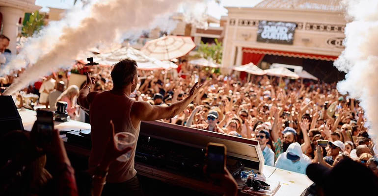 Best Vegas Pool Parties Open On Saturday