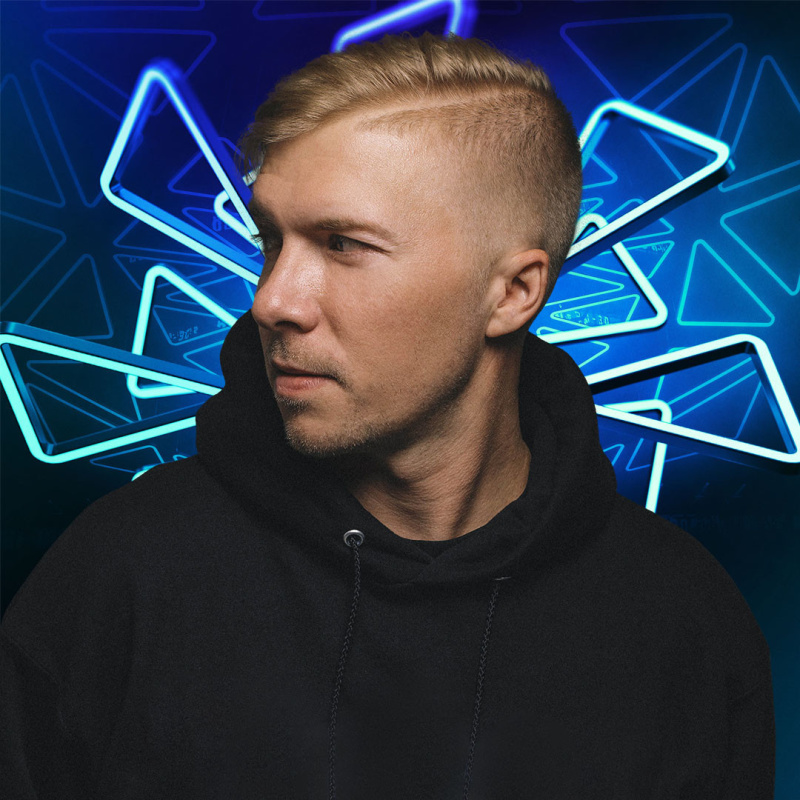 Four Color Zack Hakkasan Nightclub Profile