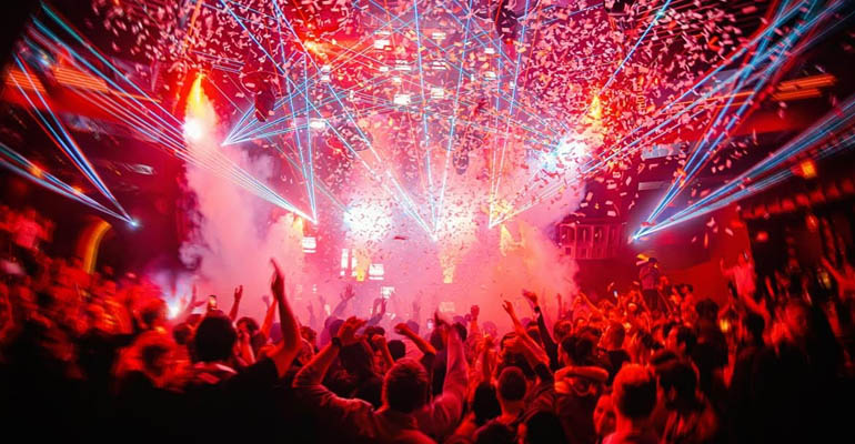 Las Vegas Nightclubs For Solo Travelers