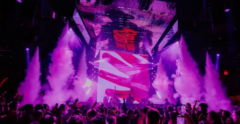 Best Las Vegas Nightclubs Over 40